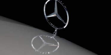 daimler-mercedes-benz-olarak-yeniden-markalasacak