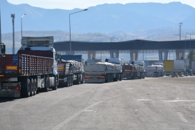 Kara Sınır Kapılarında Ticari Araç Giriş-Çıkışı Yüzde 23,2 Arttı 1 kara-sinir-kapilarinda-ticari-arac-giris-cikisi-yuzde-232-artti
