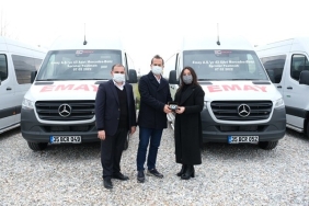 mercedes-benz-hafif-ticari-araclardan-emay-a-sye-sprinter-minibus-teslimati