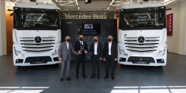 mercedes-benz-turk-akkoc-lojistike-200-adet-actros-teslim-etti