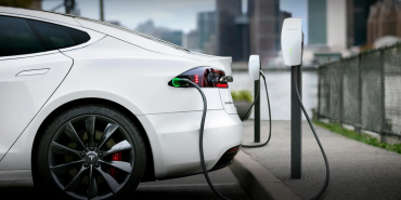 elektrikli-otomobiller-yuzde-0-sarj-ile-kac-km-yol-gidebilir