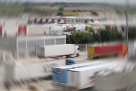 Ticaret Bakanlığı "Otomobil Yüklü Tırlar" Haberi ile İlgili Açıklama Yaptı 1 ticaret-bakanligi-otomobil-yuklu-tirlar-haberi-ile-ilgili-aciklama-yapti