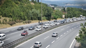 zorunlu-trafik-sigortasina-duzenleme-primlere-yuzde-20-zam-ve-hasarsizlik-dusuruldu