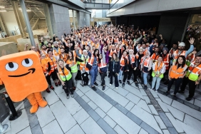 amazonun-turkiyedeki-ilk-lojistik-ussu-acildi