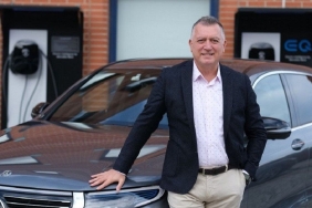Mercedes-Benz Gençlere İstihdam Kapısı Açıyor 1 mercedes-benz-genclere-istihdam-kapisi-aciyor