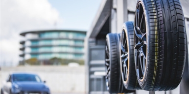 servis-araclari-lastik-bakimini-ihmal-etmemeli