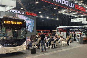 anadolu-isuzu-cevreci-modellerini-madrid-fiaa-otobus-ve-midibus-fuarinda-tanitti