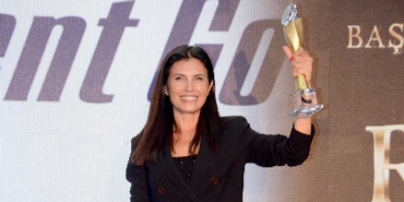 en-iyi-arac-kiralama-sirketi-odulunun-sahibi-rent-go-oldu