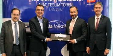 ford-truckstan-mla-lojistike-50-adet-yeni-nesil-cekici-teslimati