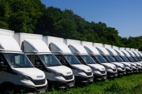iveco-boluda-er-gidaya-20-adet-daily-teslimati-yapti