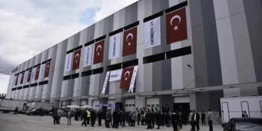 lc-waikiki-yalova-lojistik-merkezi-acildi