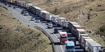 putin-seferberlik-ilan-etti-turk-tirlarinin-bekleme-suresi-daha-da-artti