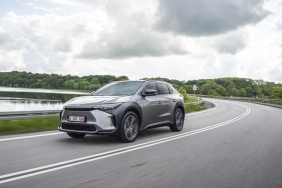 Toyota Batarya Üretimine 5.6 Milyar Dolar Yeni Yatırım Yapacak 2 toyota-batarya-uretimine-5-6-milyar-dolar-yeni-yatirim-yapacak