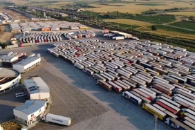 yysli-araclara-taninan-ayricaliklar-kapikuledeki-bekleme-suresini-101-saate-kadar-cikariyor