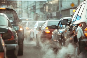 avrupa-birligi-2035-yilinda-tum-fosil-yakitli-araclari-yasaklamayi-planliyor