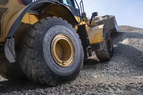 Goodyear Bauma Fuarı’nda Kamyon ve Greyder Lastiği GP-3E'yi Görücüye Çıkardı 3 goodyear-bauma-fuarinda-kamyon-ve-greyder-lastigi-gp-3eyi-gorucuye-cikardi
