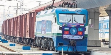 izmirden-yola-cikan-kargo-treni-ozbekistana-ulasti