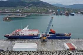 unye-limani-konteyner-gemilerini-de-agirlamaya-basladi