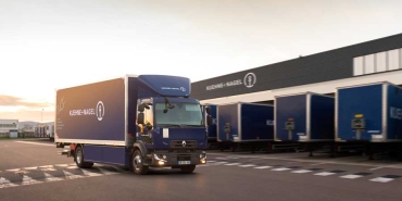 kuehnenagel-daha-surdurulebilir-karayolu-tasimaciligi-icin-23-adet-renault-trucks-elektrikli-kamyonu-teslim-aldi
