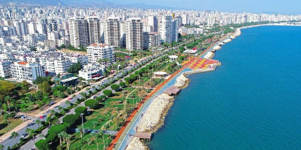 mersin-ana-konteyner-limani-hizla-hayata-gecirilmeli