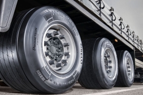 prometeon-bu-lastigi-agir-ve-hacimli-yuk-tasiyan-treylerler-icin-gelistirdi