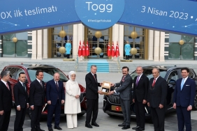 uygun-kredi-secenekleri-mujdesi-ile-ilk-togg-t10x-teslim-edildi