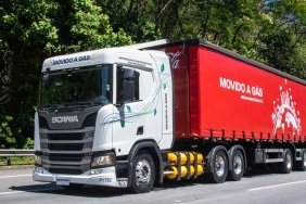 brezilyali-nakliye-sirketi-reiter-log-yine-scania-dogal-gazli-kamyonlari-secti