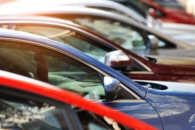 ikinci-el-otomobillerde-en-cok-orta-segment-sedan-kazandirdi