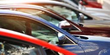 ikinci-el-otomobillerde-en-cok-orta-segment-sedan-kazandirdi