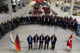 krone-tiredeki-yeni-sasi-uretim-tesisini-devreye-aldi