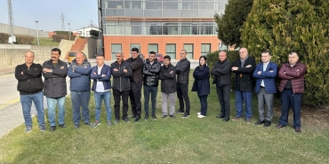 mercedes-benz-turk-egitmen-kaptanlar-adini-verdigi-yeni-bir-egitim-programini-hayata-gecirdi