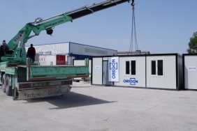 oregon-depremzede-lojistikcilerin-yaralarini-sarmak-icin-50-adet-konteyner-ofis-teslim-etti