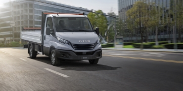 yilin-hafif-kamyonu-odulunun-sahibi-iveco-daily-oldu