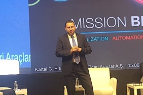 e-treylerler-konusulmaya-baslaniyor-kronenin-dijitallesme-ve-surdurulebilirlik-odakli-vizyonu