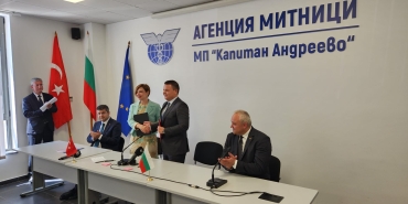 kapitan-andreevo-sinir-kapisinda-frigorifik-tirlar-icin-ucuncu-gecis-hatti-hizmete-acildi