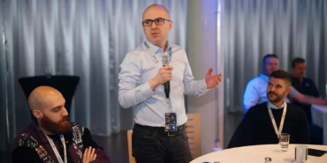 mercedes-benz-turk-cyber-security-for-ot-2023-konferansinda-odul-kazandi