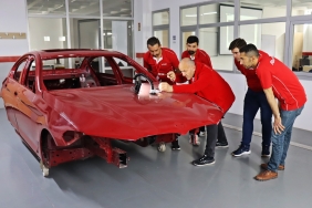 Otomotiv Sektöründe Beyaz Yakalıları Geride Bırakan Kazanç Fırsatı 1 otomotiv-sektorunde-beyaz-yakalilari-geride-birakan-kazanc-firsati