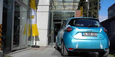 sirket-araclari-ve-kiralik-araclar-hizla-elektriklilesecek