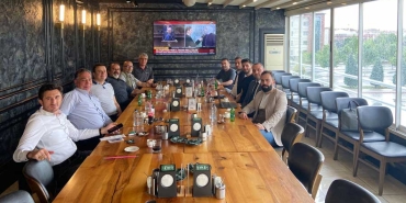 und-konya-calisma-grubu-toplantisi-volvo-trucks-sponsorlugunda-gerceklestirildi