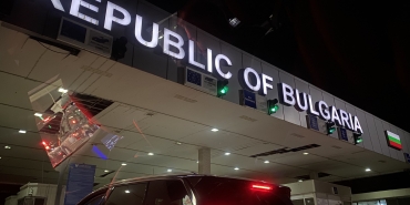 und-yesil-kartlarinda-rusya-ve-belarus-teminatini-sonlandiriyor