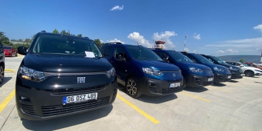 yeni-doblo-yuksek-surus-ozellikleri-ve-akilli-saklama-alanlariyla-turk-pazarina-geri-dondu