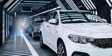 yeni-duzenleme-duyuruldu-ikinci-el-arac-fiyatlari-sifir-arac-fiyatini-asamayacak