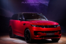 yeni-range-rover-sport-15-odul-kazanarak-buyuk-basari-elde-etti