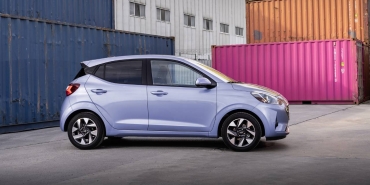 ucuz-ikinci-el-otomobil-ithalatiyla-ilgili-ticaret-bakanligi-aciklamasi