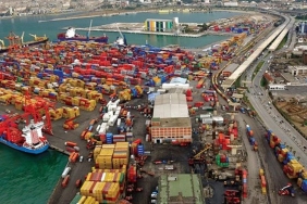 arap-yatirimcilar-izmir-limaninin-yuzde-50sine-talip-abu-dhabi-port-ile-gorusmeler-devam-ediyor