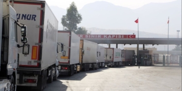 biz-vizeyi-kaldirdik-ama-onlar-tavuk-ihracatimiza-duvar-oruyor