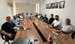 und-mersin-calisma-grubu-toplantisi-yapildi-sektorel-sorunlar-ve-cozumler-masaya-yatirildi