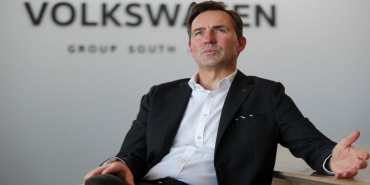 volkswagen-ilk-kez-almanyada-fabrika-kapatacak-tarihi-bir-donusumun-esiginde