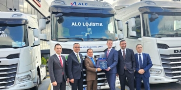alc-lojistik-filosuna-5-yeni-daf-cekici-ekleyerek-guclenmeye-devam-ediyor