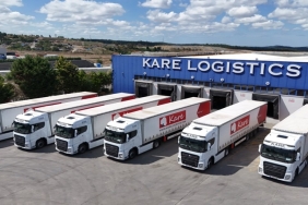 kre-kare-lojistik-filosunu-guclendirmeye-devam-ediyor-20-yeni-ford-f-max-ile-sektorde-bir-adim-onde